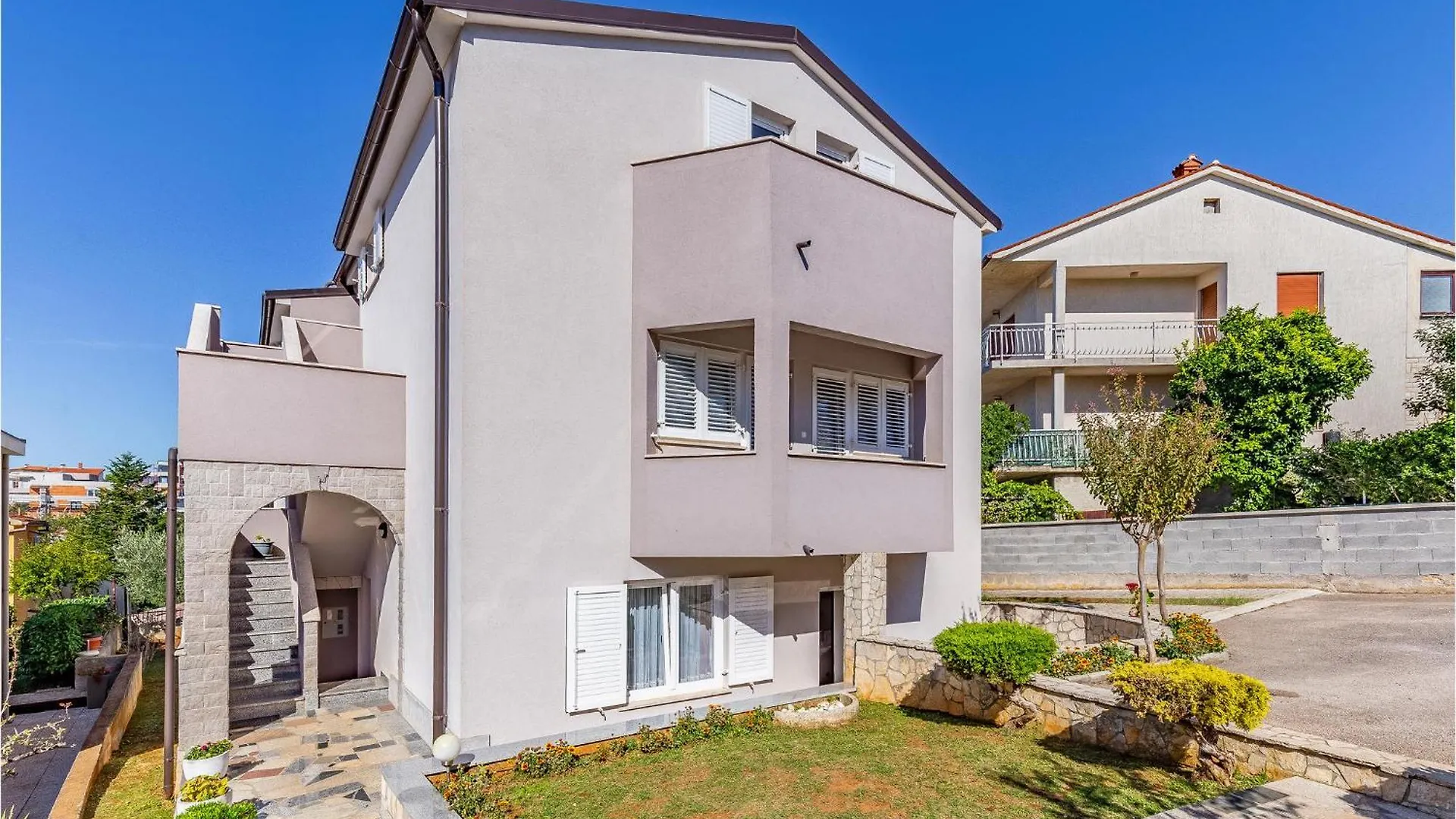 Lovely Apartment In Medulin With Wifi
